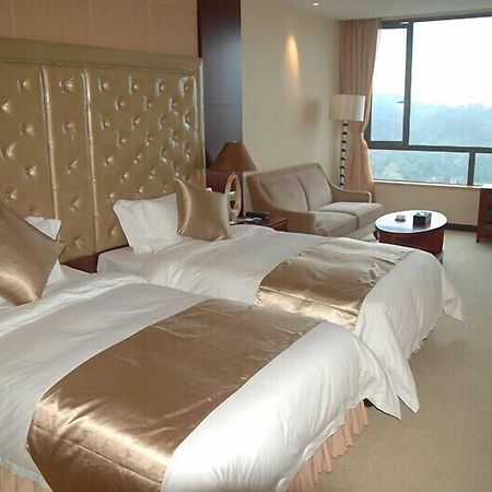 Yue Xiu Hotel กวางโจว ห้อง รูปภาพ