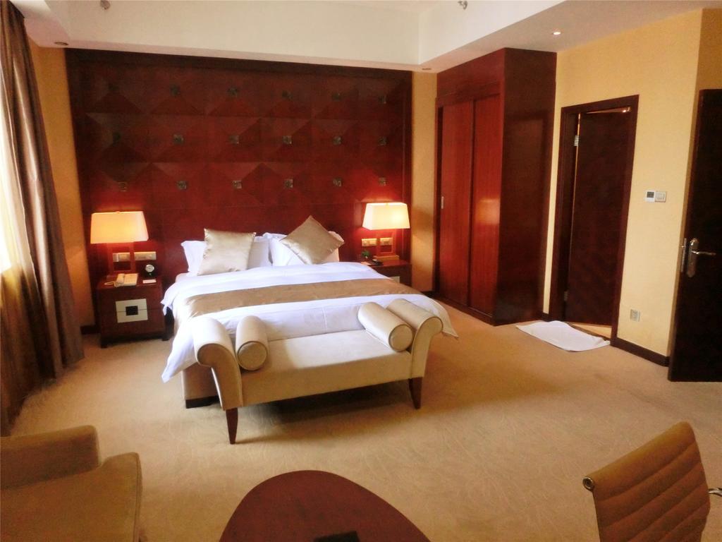 Yue Xiu Hotel กวางโจว ห้อง รูปภาพ